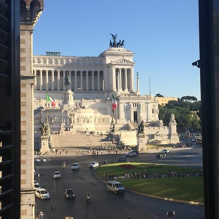 B&B Luxury Piazza Venezia Róma Kültér fotó